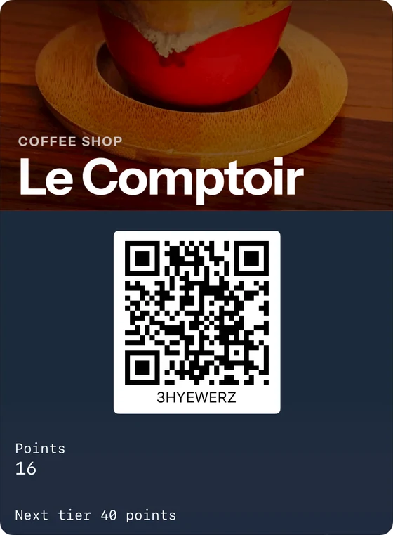 Example of a loyalty card in Apple Wallet: Le Comptoir, coffee shop, 16 points, next tier at 40 points.